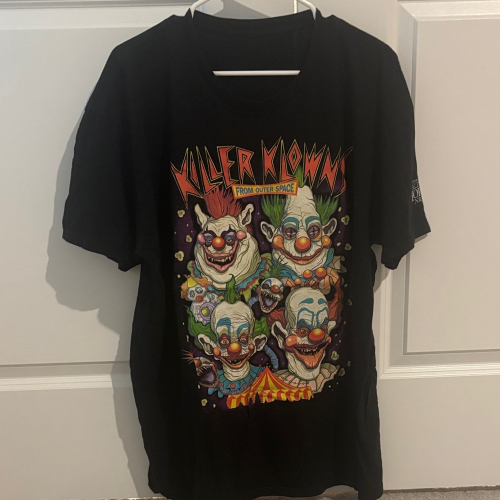 Killer Klowns Graphic T-Shirt Halloween Horror Nights 2018
